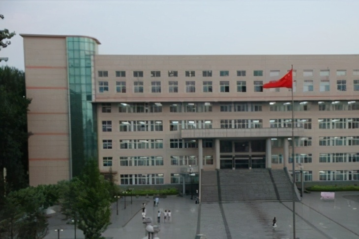 山西长治音乐学院（铺装28000㎡）